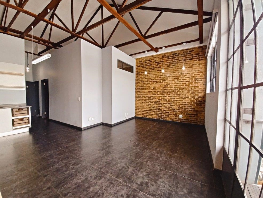 To Let 1 Bedroom Property for Rent in Braamfontein Gauteng