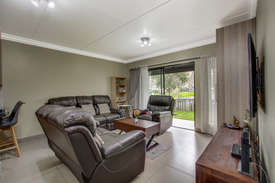 3 Bedroom Property for Sale in Broadacres Gauteng