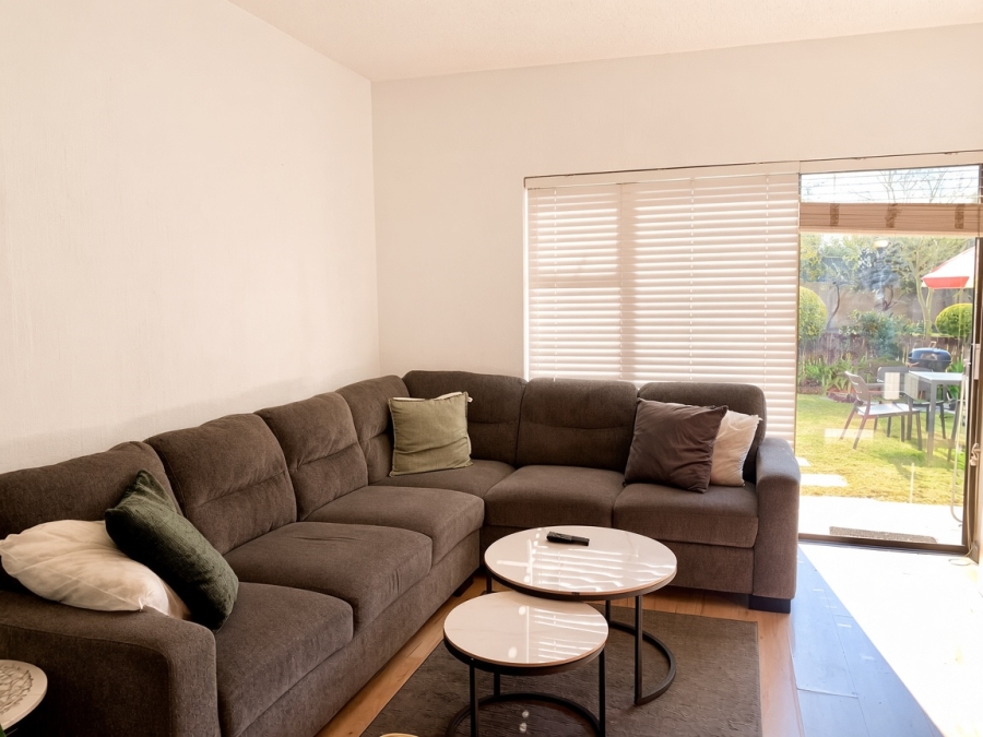 To Let 2 Bedroom Property for Rent in Glenferness Gauteng