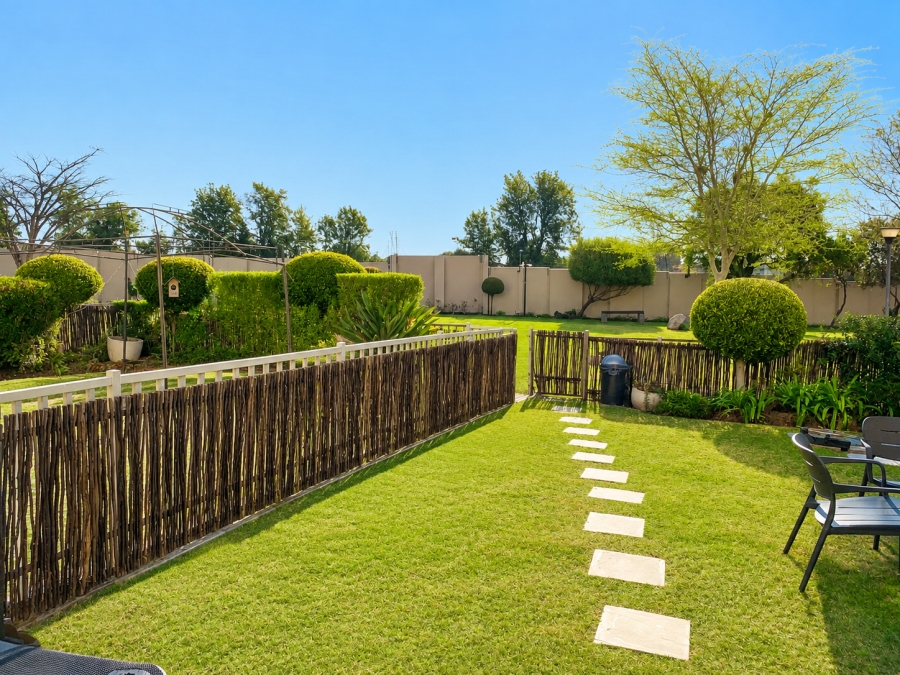 To Let 2 Bedroom Property for Rent in Glenferness Gauteng