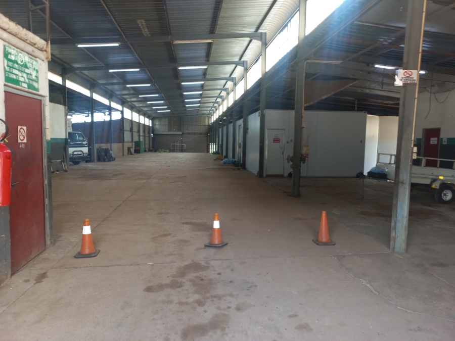 4 Bedroom Property for Sale in Hekpoort Gauteng