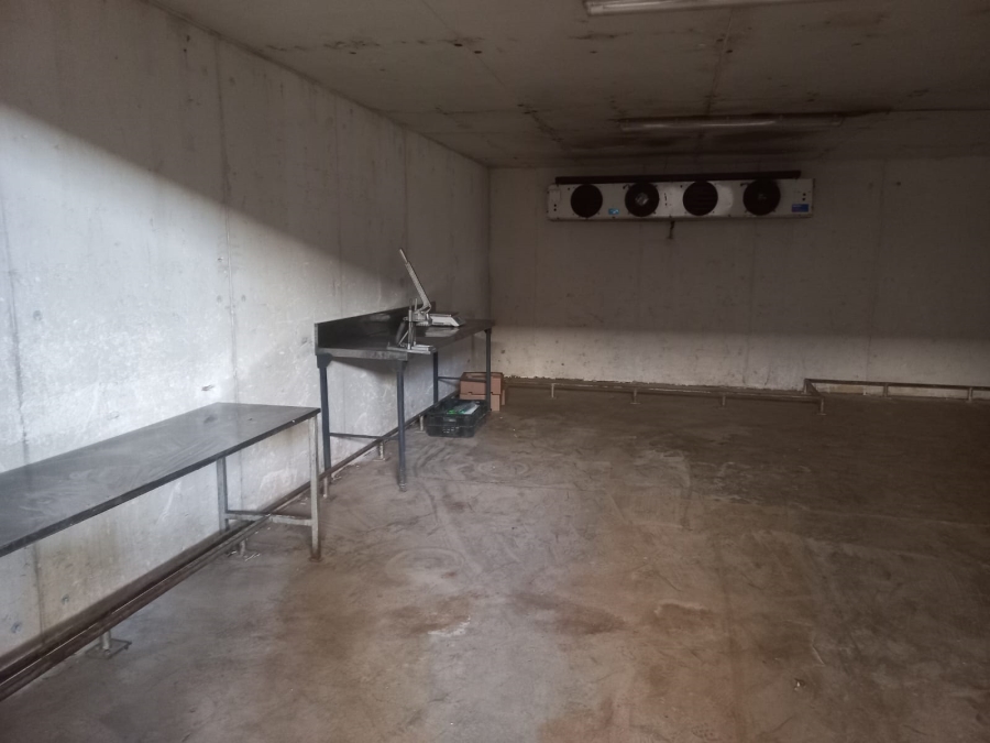 4 Bedroom Property for Sale in Hekpoort Gauteng