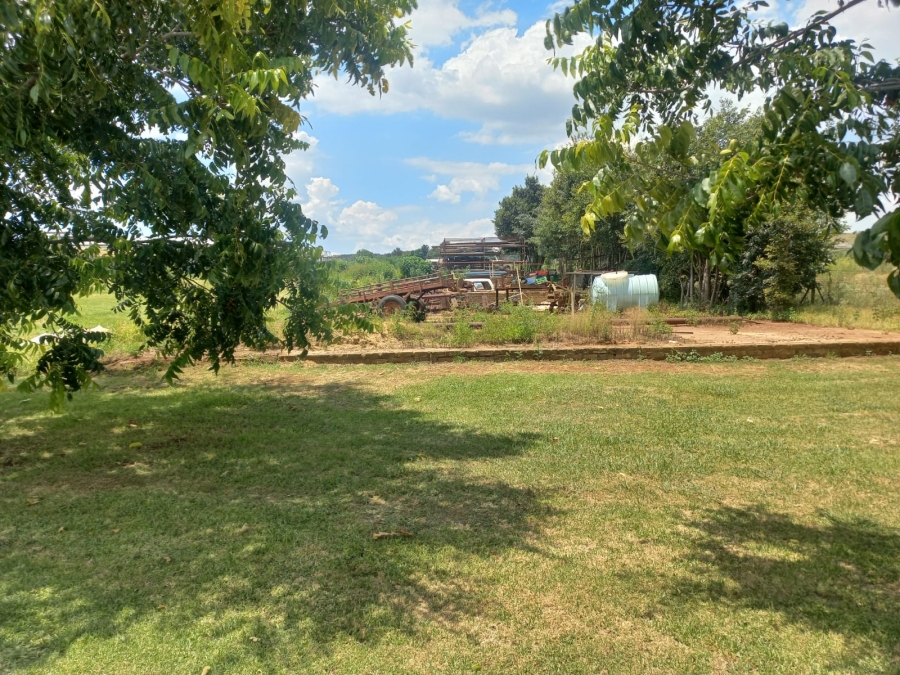 4 Bedroom Property for Sale in Hekpoort Gauteng