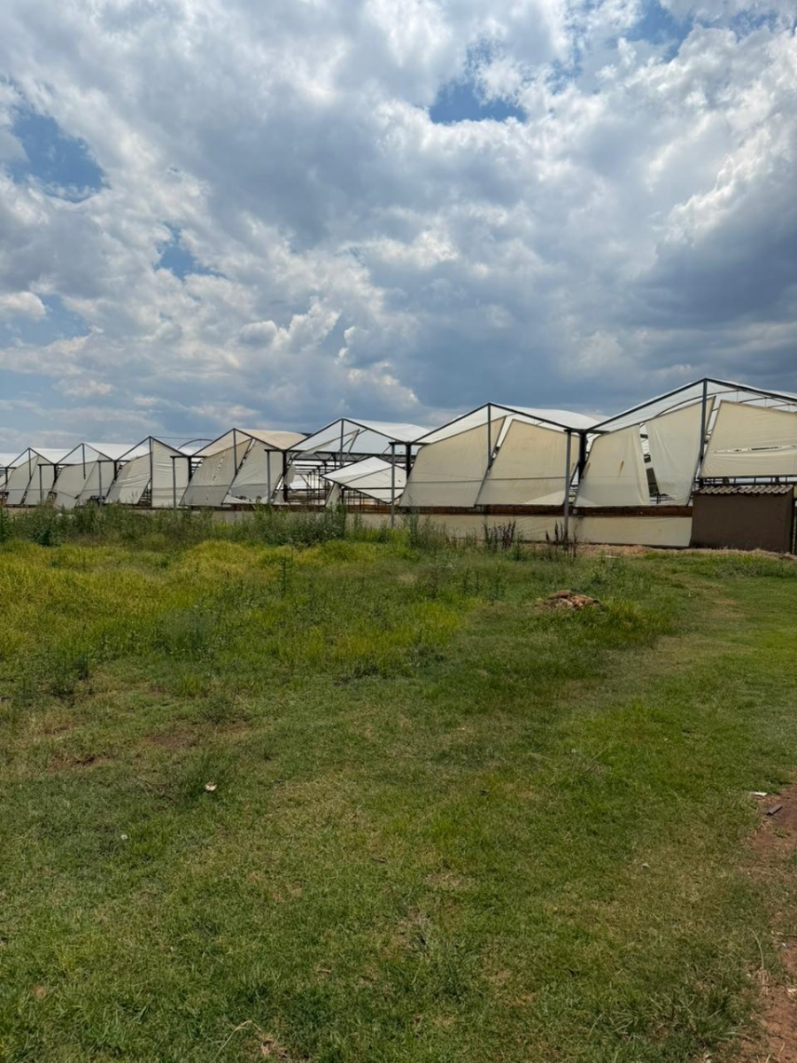 4 Bedroom Property for Sale in Hekpoort Gauteng