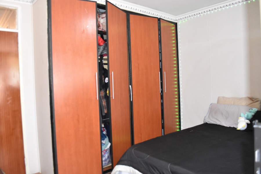 2 Bedroom Property for Sale in Pretoria Central Gauteng