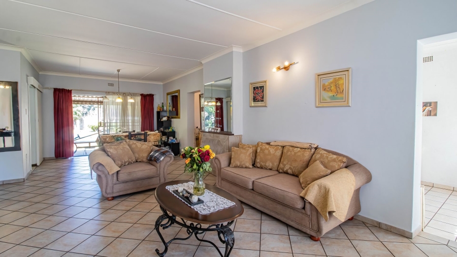 3 Bedroom Property for Sale in Brackenhurst Gauteng