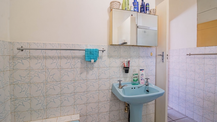3 Bedroom Property for Sale in Brackenhurst Gauteng