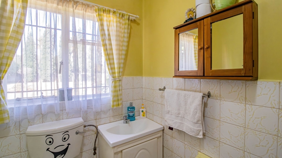 3 Bedroom Property for Sale in Brackenhurst Gauteng