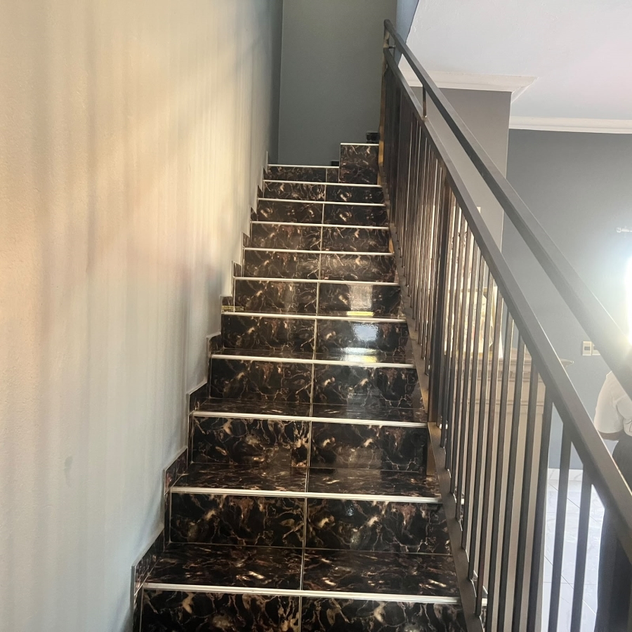 4 Bedroom Property for Sale in Brackendowns Gauteng