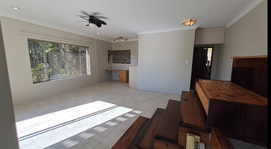 2 Bedroom Property for Sale in Oakdene Gauteng