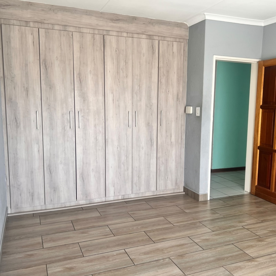 2 Bedroom Property for Sale in Mayberry Park Gauteng
