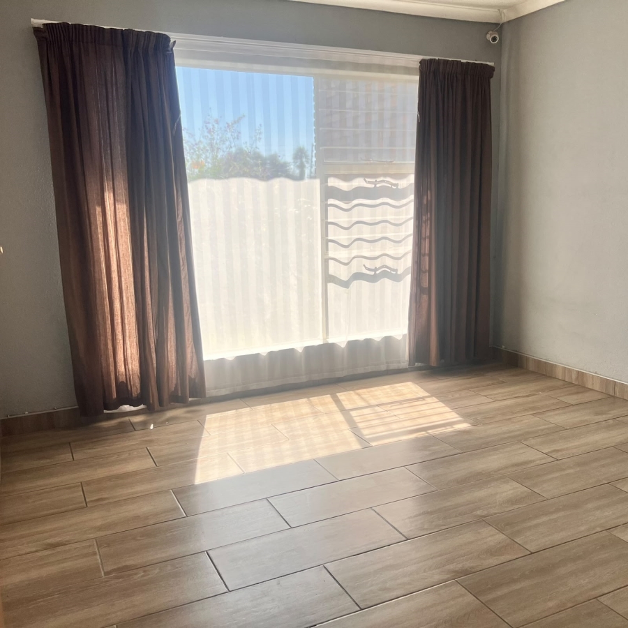 2 Bedroom Property for Sale in Mayberry Park Gauteng