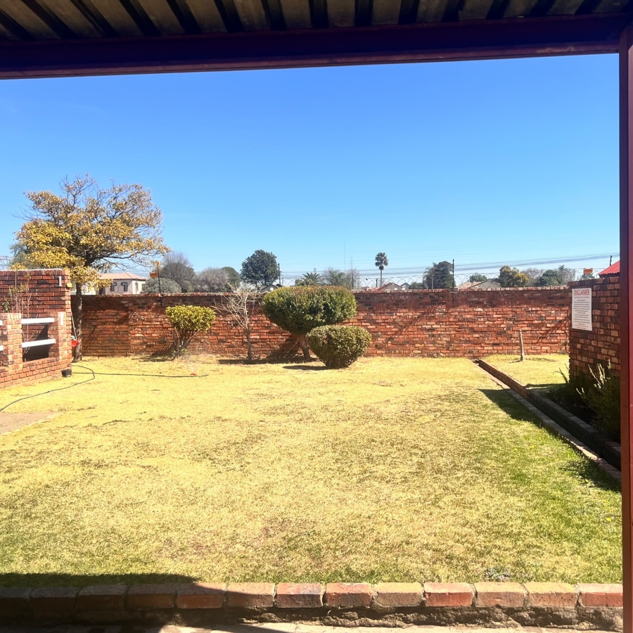 2 Bedroom Property for Sale in Mayberry Park Gauteng