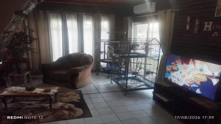 3 Bedroom Property for Sale in Bonanne Gauteng
