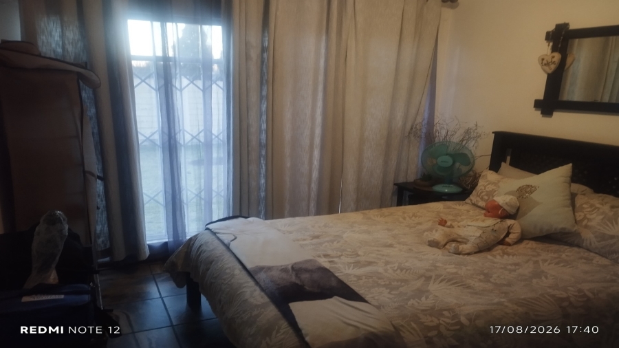 3 Bedroom Property for Sale in Bonanne Gauteng