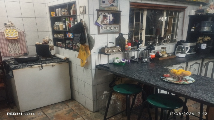 3 Bedroom Property for Sale in Bonanne Gauteng