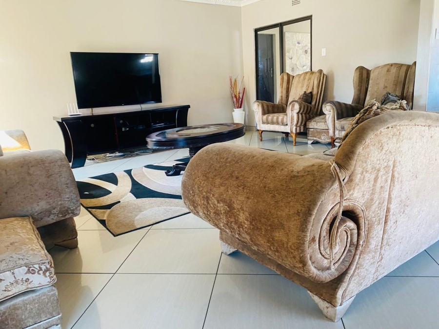 3 Bedroom Property for Sale in Vanderbijlpark SE 6 Gauteng