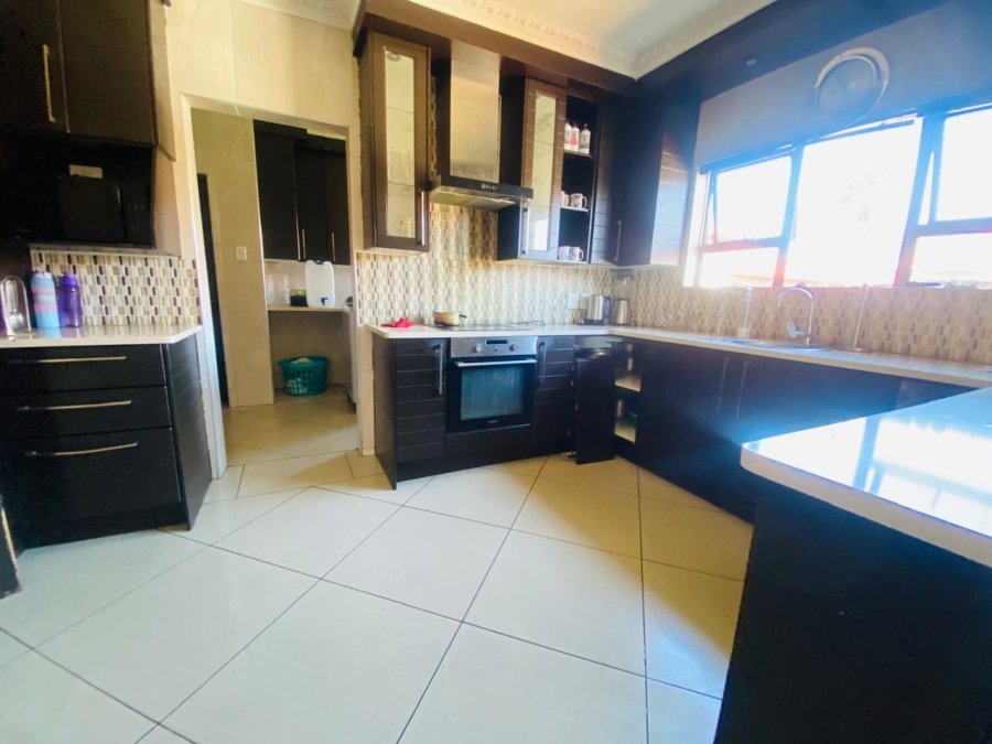 3 Bedroom Property for Sale in Vanderbijlpark SE 6 Gauteng