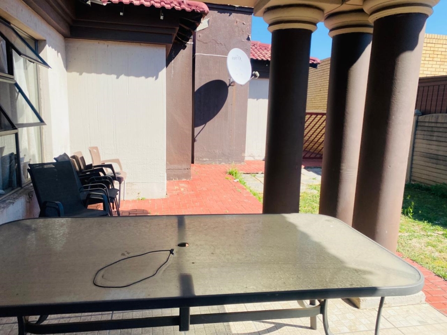 3 Bedroom Property for Sale in Vanderbijlpark SE 6 Gauteng