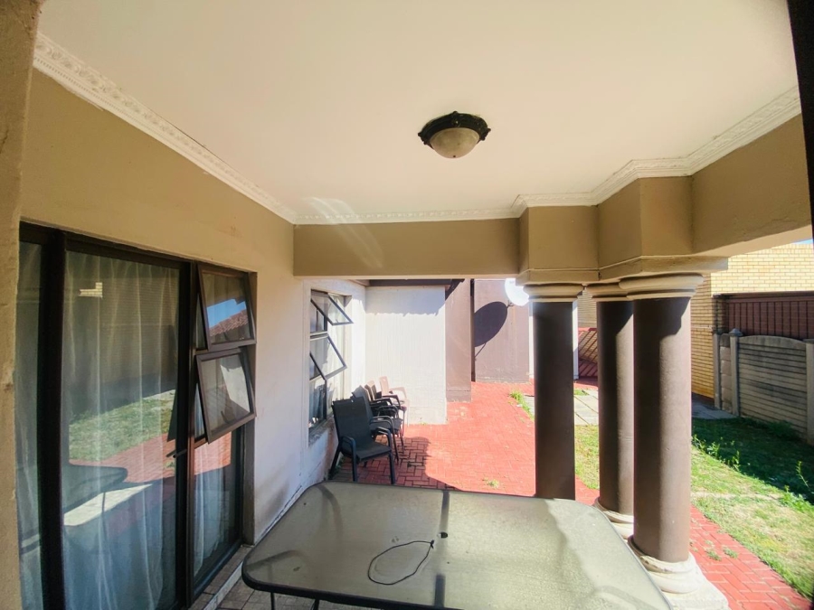 3 Bedroom Property for Sale in Vanderbijlpark SE 6 Gauteng