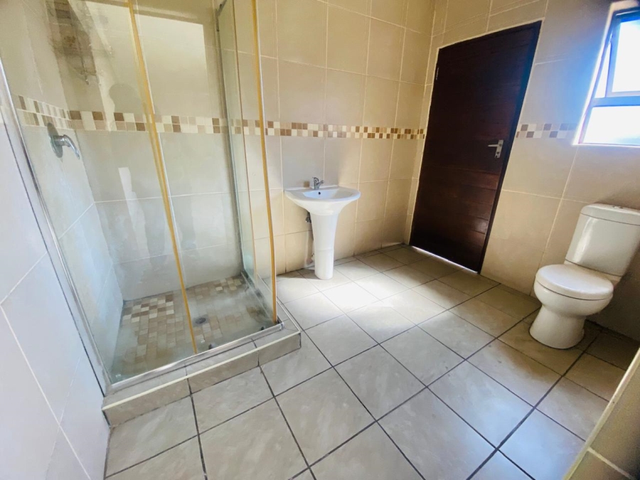 3 Bedroom Property for Sale in Vanderbijlpark SE 6 Gauteng