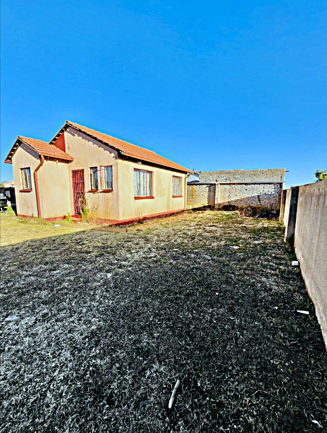 2 Bedroom Property for Sale in Lakeside Gauteng