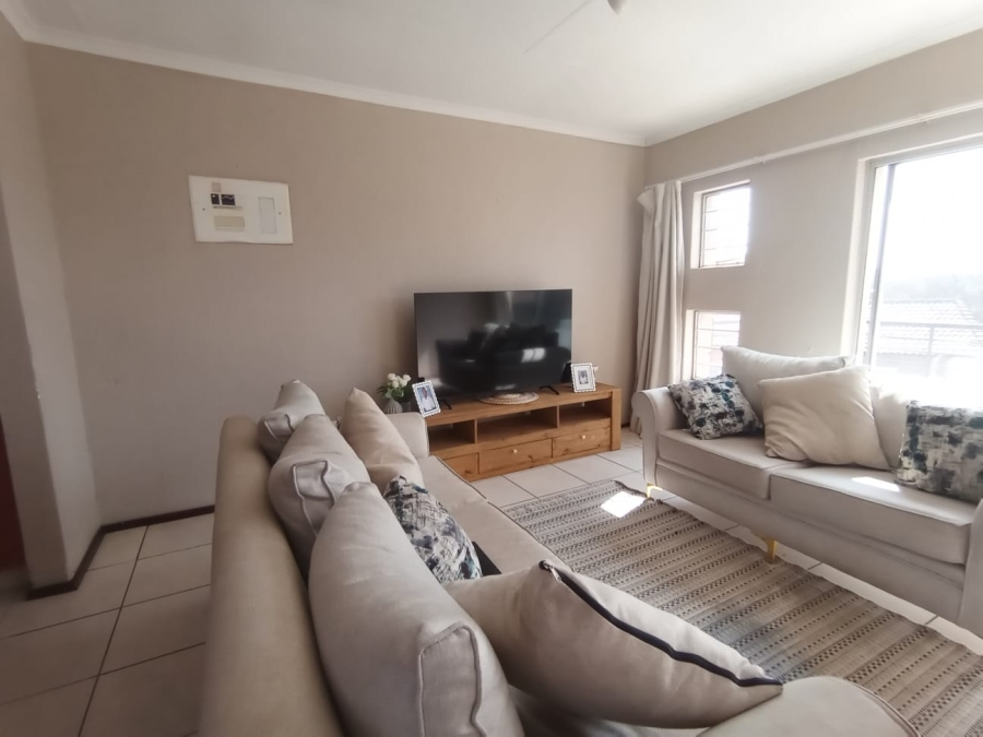 To Let 1 Bedroom Property for Rent in Willowbrook Gauteng