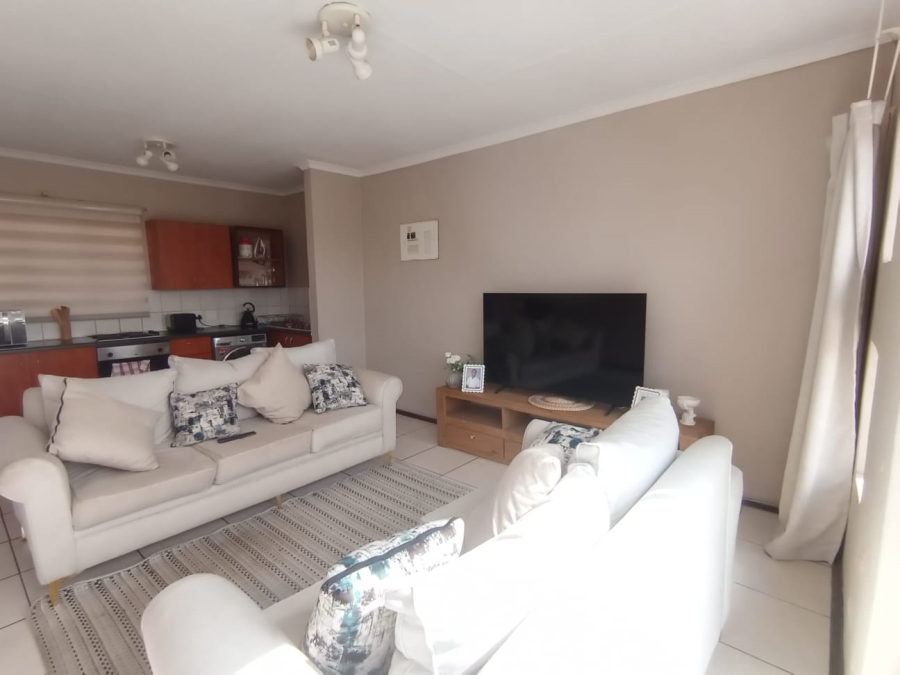 To Let 1 Bedroom Property for Rent in Willowbrook Gauteng