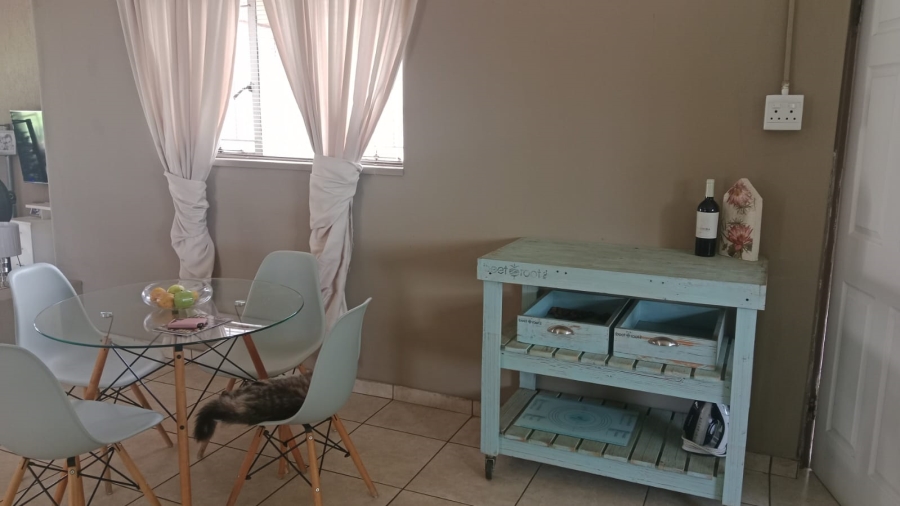 To Let 3 Bedroom Property for Rent in Vanderbijlpark SW 5 Gauteng