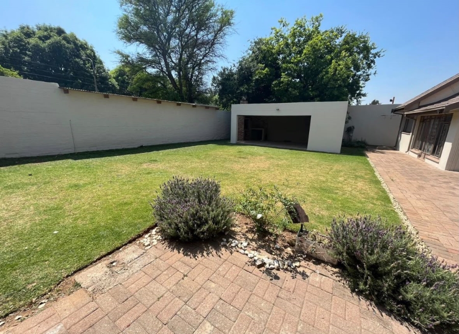 To Let 3 Bedroom Property for Rent in Vanderbijlpark SW 5 Gauteng