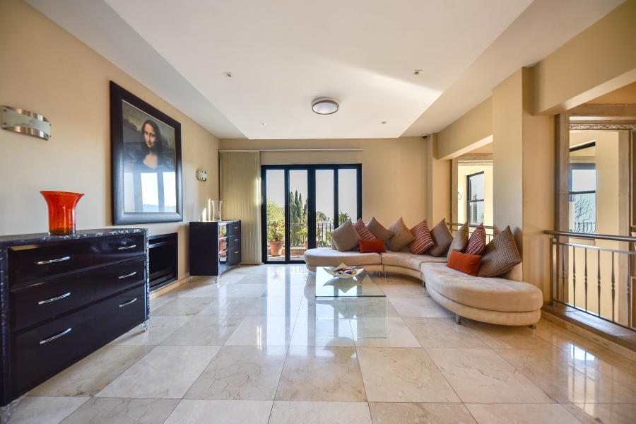4 Bedroom Property for Sale in Waterkloof Ridge Gauteng