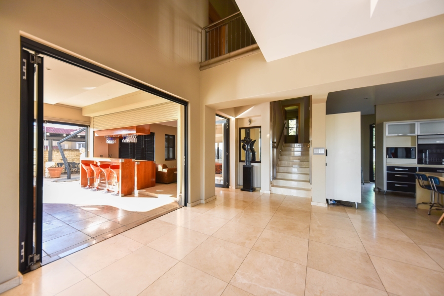 4 Bedroom Property for Sale in Waterkloof Ridge Gauteng
