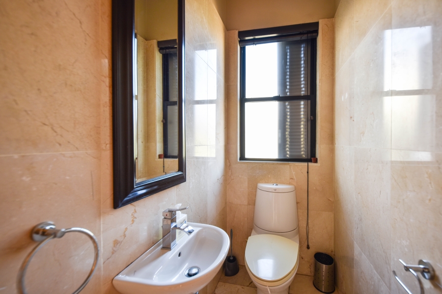 4 Bedroom Property for Sale in Waterkloof Ridge Gauteng