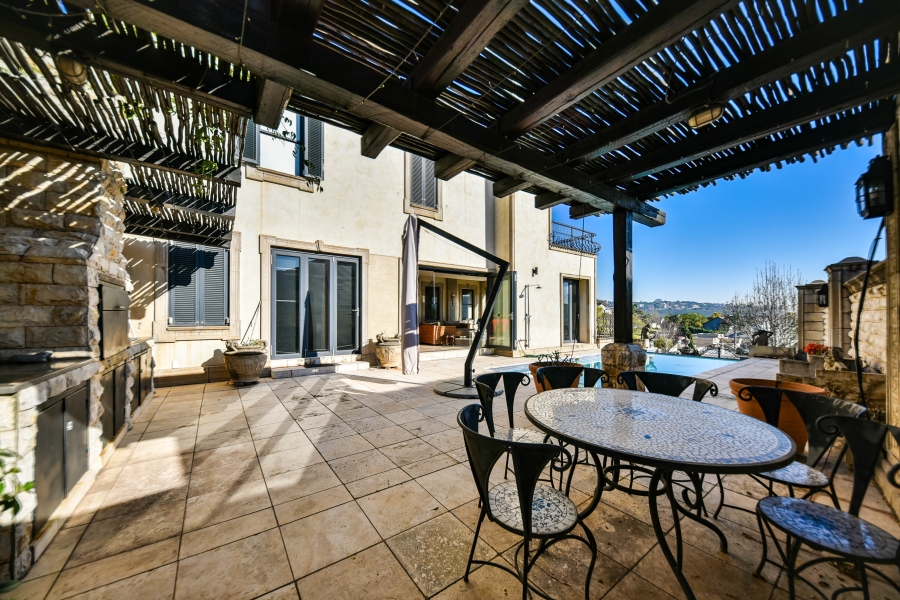 4 Bedroom Property for Sale in Waterkloof Ridge Gauteng