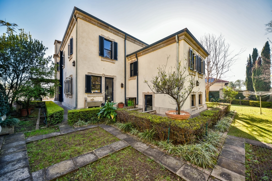 4 Bedroom Property for Sale in Waterkloof Ridge Gauteng