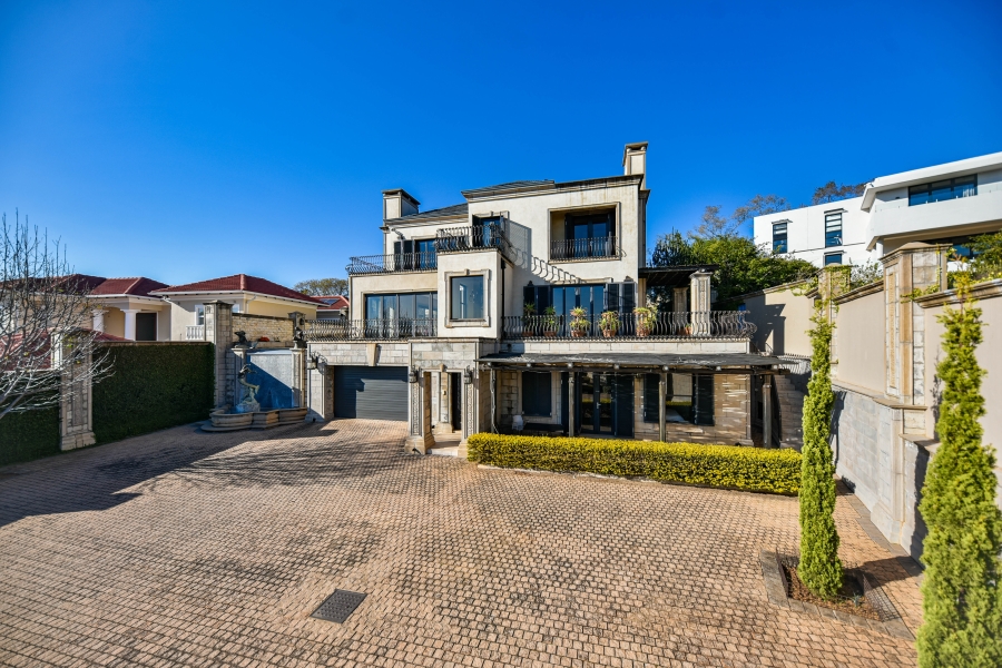 4 Bedroom Property for Sale in Waterkloof Ridge Gauteng