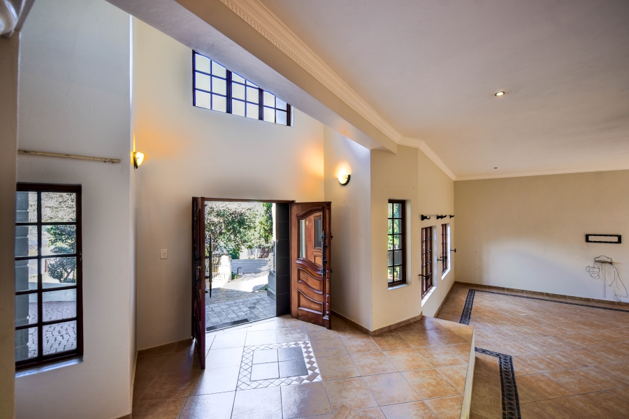 4 Bedroom Property for Sale in Waterkloof Ridge Gauteng