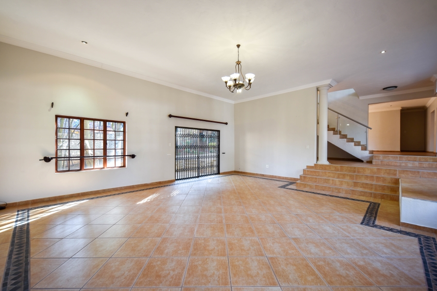 4 Bedroom Property for Sale in Waterkloof Ridge Gauteng
