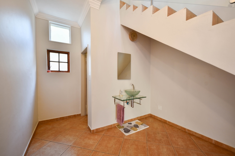 4 Bedroom Property for Sale in Waterkloof Ridge Gauteng