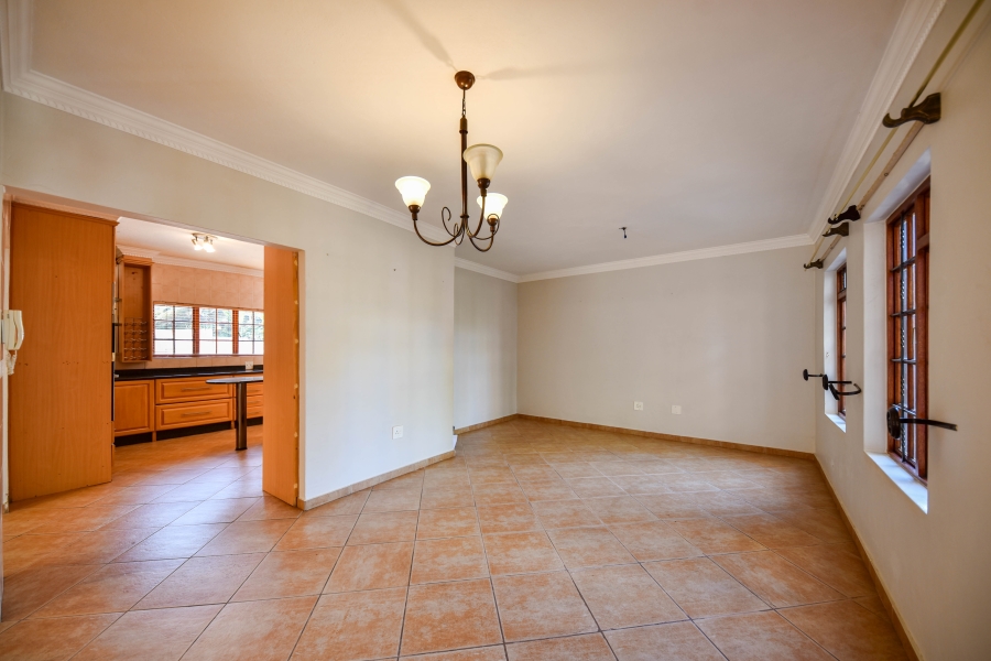 4 Bedroom Property for Sale in Waterkloof Ridge Gauteng