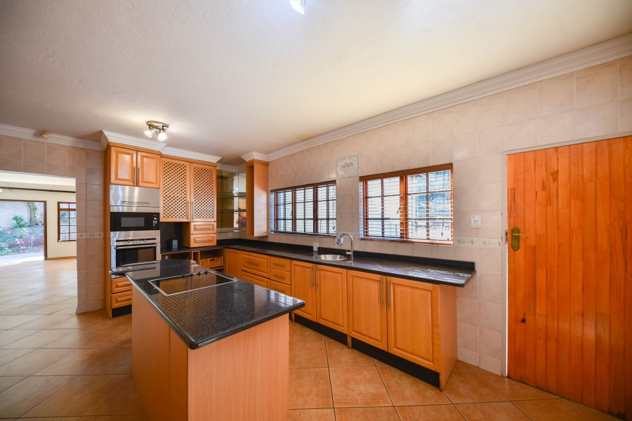 4 Bedroom Property for Sale in Waterkloof Ridge Gauteng