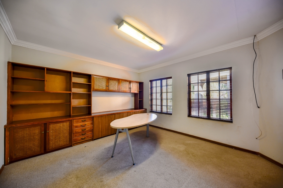 4 Bedroom Property for Sale in Waterkloof Ridge Gauteng