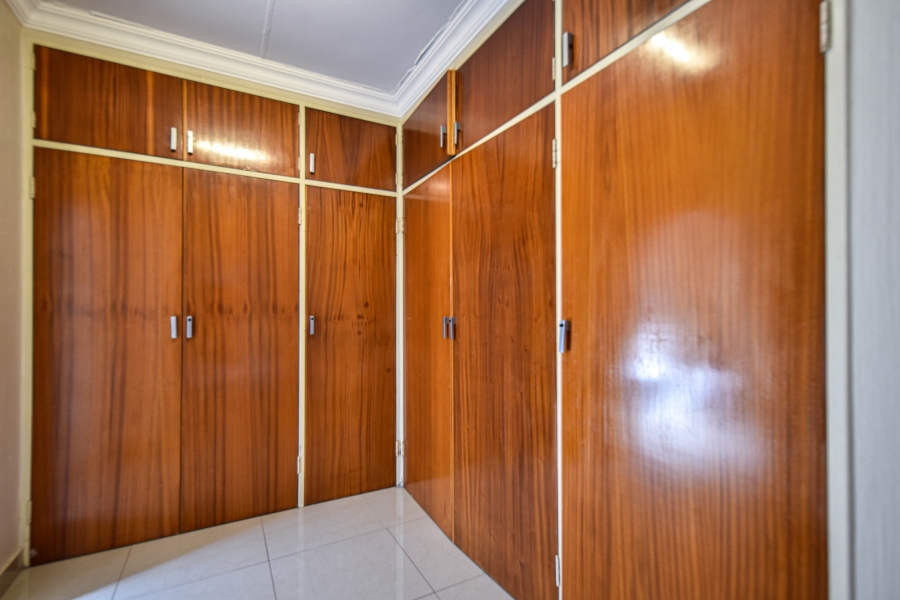 4 Bedroom Property for Sale in Waterkloof Ridge Gauteng