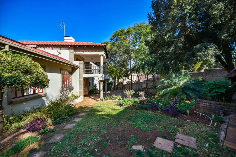 4 Bedroom Property for Sale in Waterkloof Ridge Gauteng