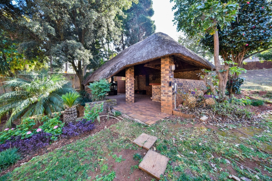 4 Bedroom Property for Sale in Waterkloof Ridge Gauteng