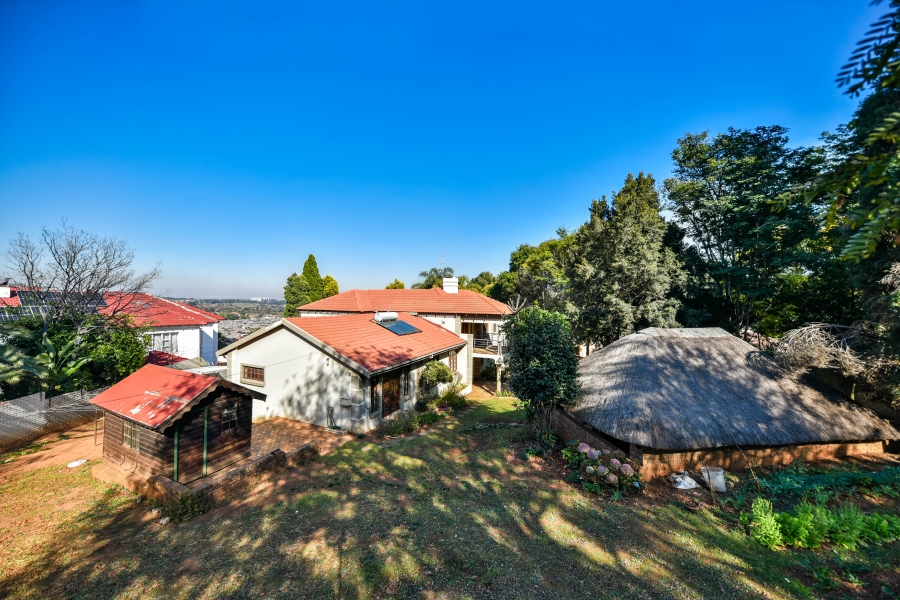 4 Bedroom Property for Sale in Waterkloof Ridge Gauteng