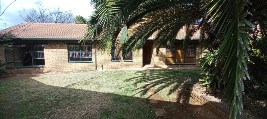 5 Bedroom Property for Sale in Rynfield Gauteng