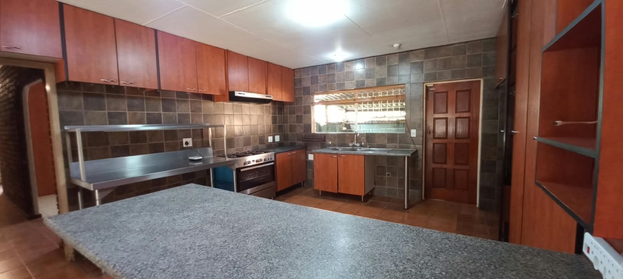 5 Bedroom Property for Sale in Rynfield Gauteng