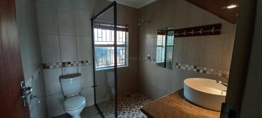 5 Bedroom Property for Sale in Rynfield Gauteng