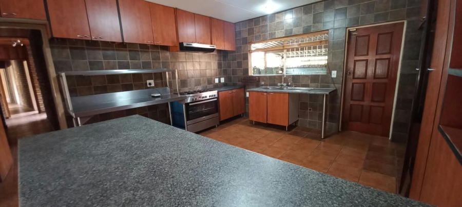 5 Bedroom Property for Sale in Rynfield Gauteng